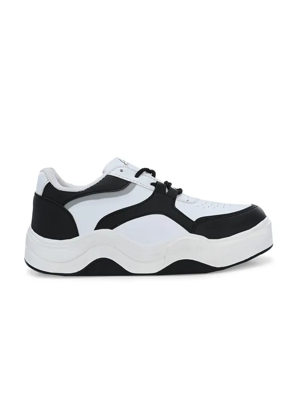 Women_Perforations_Water_Repellent_Upper_Mesh_Sneakers