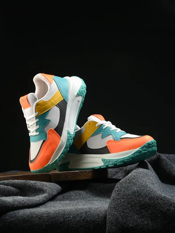 Women_Colourblocked_Mid_Top_Water_Repellent_Upper_Mesh_Sneakers