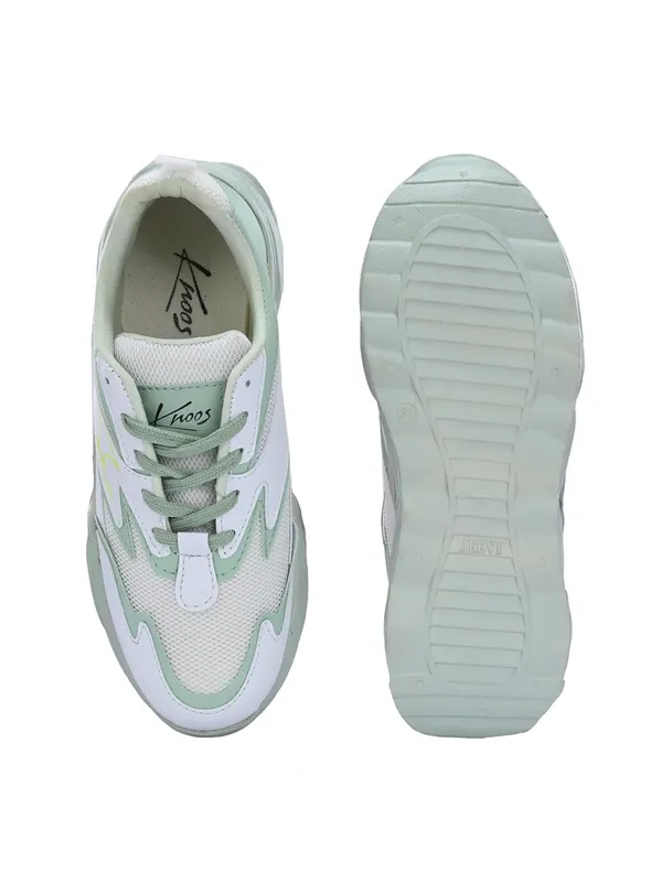 Women_Colourblocked_Water_Repellent_Upper_Sneakers