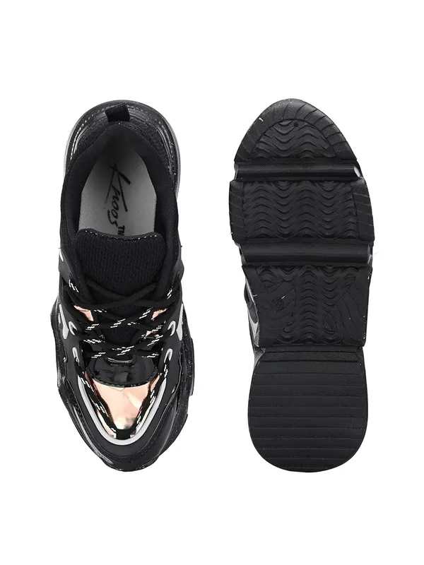Women_Printed_Sneakers