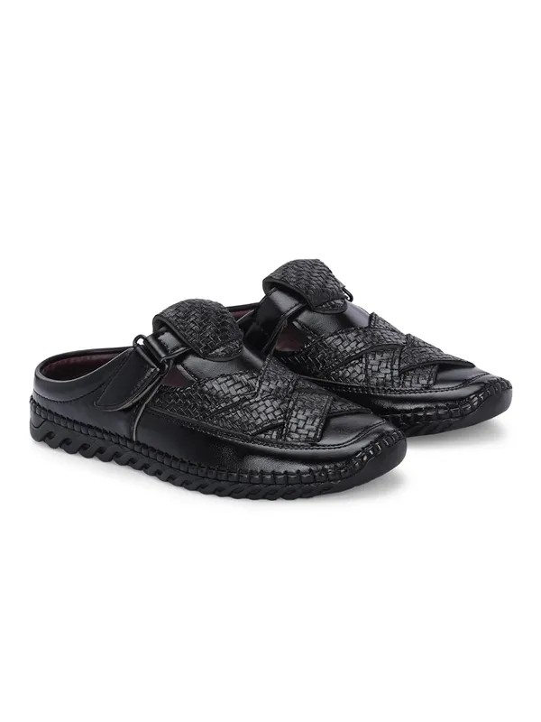 Men_Shoe-Style_Sandals