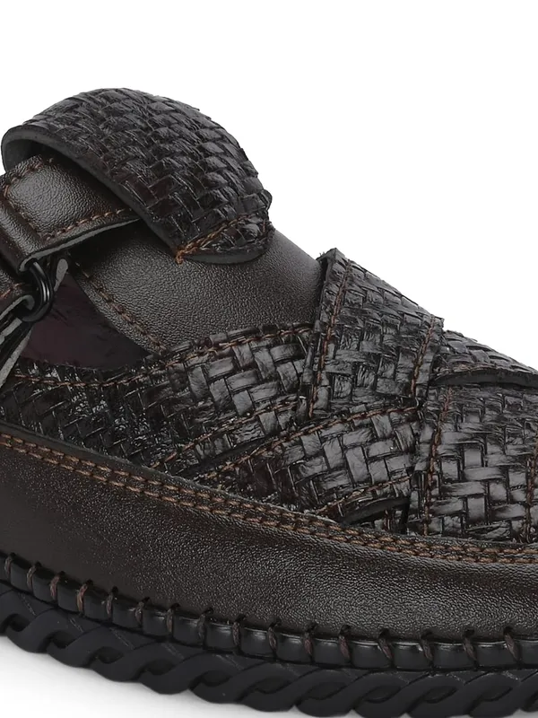 Men_Shoe-Style_Sandals