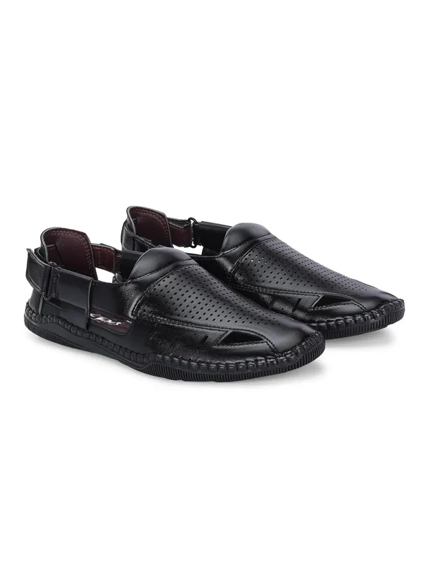 Men_Shoe-Style_Sandals