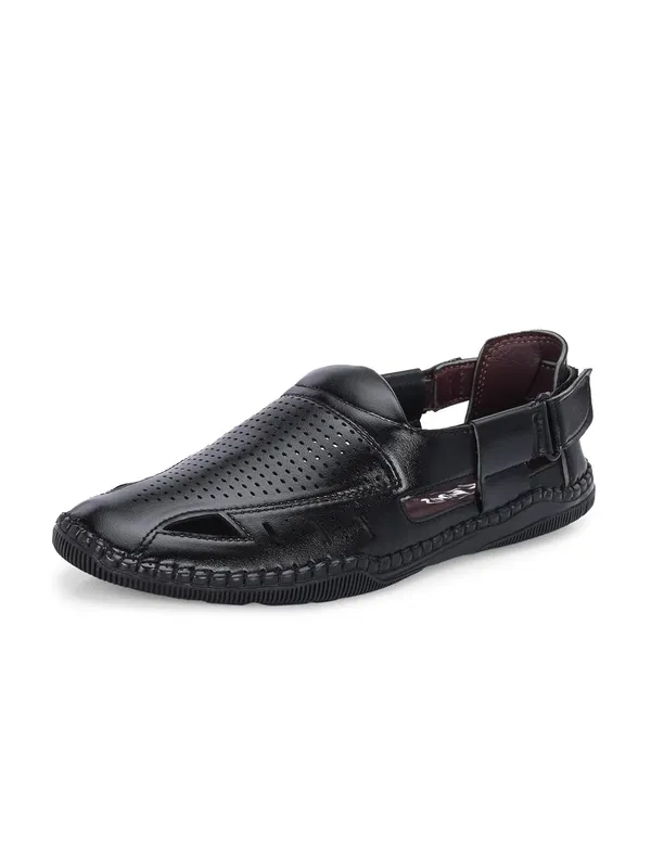 Men_Shoe-Style_Sandals