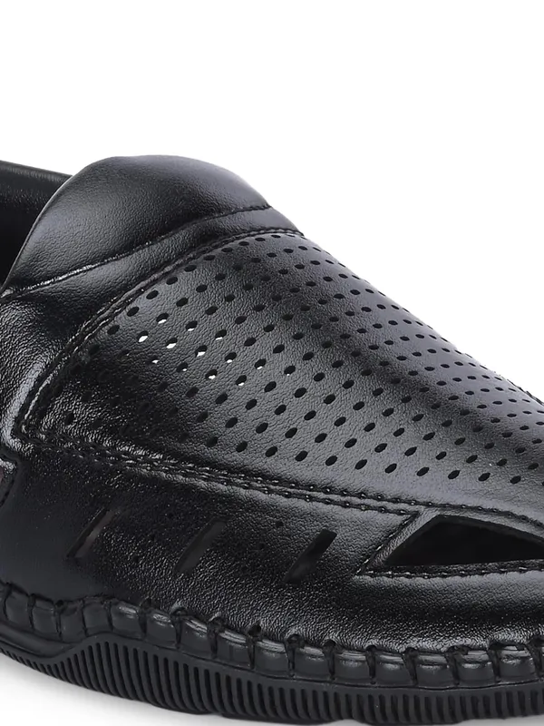 Men_Shoe-Style_Sandals