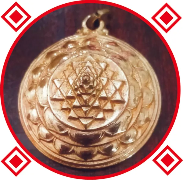 S957418_-_Aadhyathmik_Aimpon_SriYantram_Panchalogam_SriChakram_Pendant_Panchaloha_MahaMeru_Kavach_Panchadhatu_SriMeru_Locket