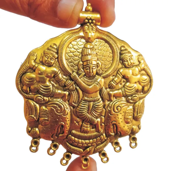 S9058-340_â€“_Aadhyathmik_Sri_Krishna_Multi_Metal_Pendant_3_inch_26_grams_for_enemy_free_happy_life_without_any_chinta