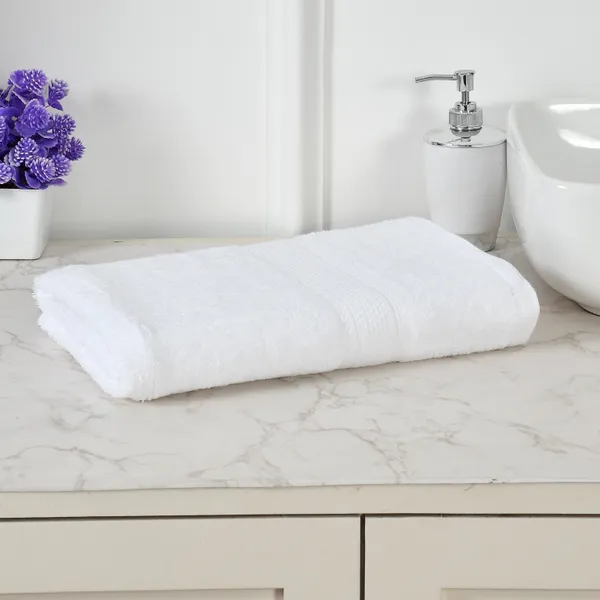 Pack_of_1_|_100%_Pure_Cotton_Bath_Towel_|_Quick_Washable_Light_Weight_&_Quick_Absorption_|_300_GSM