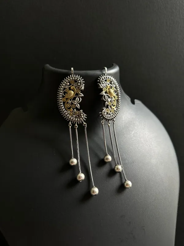 Oxidized_long_string_ear_cuff_earrings_for_women_