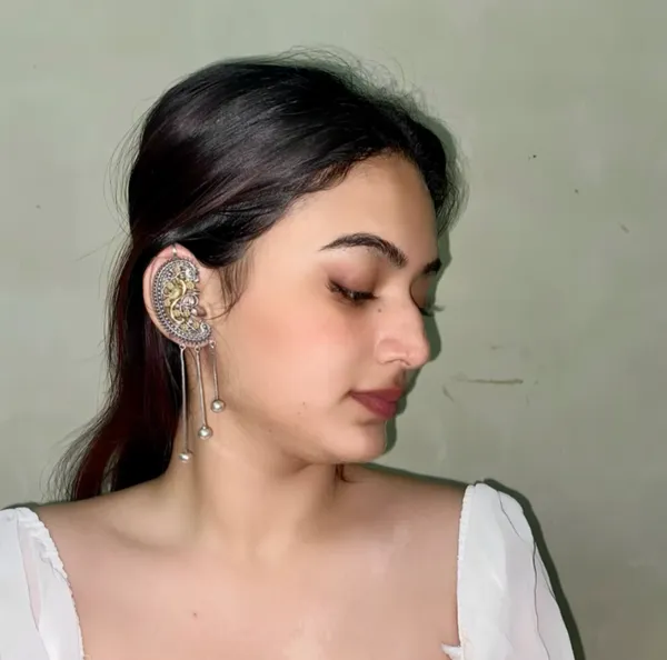 Oxidized_long_string_ear_cuff_earrings_for_women_