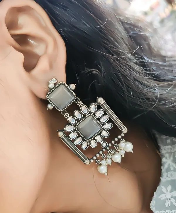Silver_Replica_square_shape_oxidized_Monalisa_stone_Dangler_Earrings_for_women