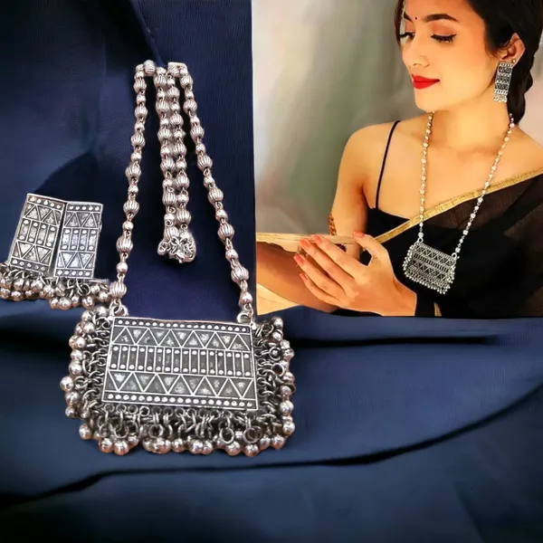 oxidized_Necklace_with_Earrings