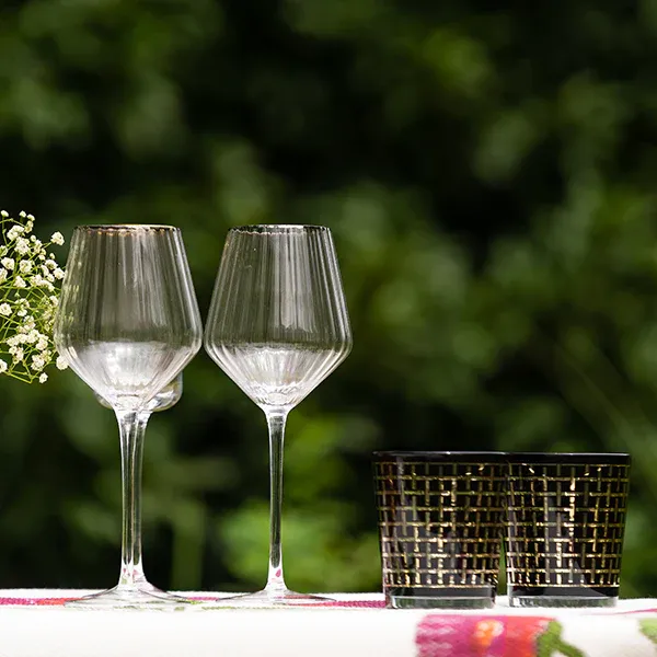 Premium_Crystal_Cut_Wine_Glasses_-_280_ml