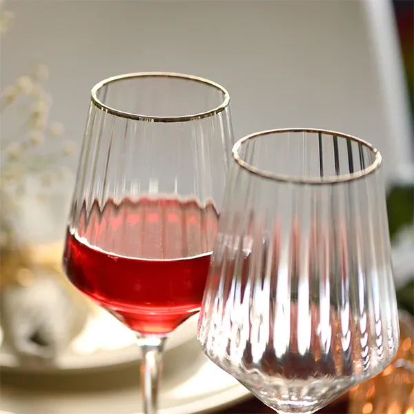 Premium_Crystal_Cut_Wine_Glasses_-_280_ml