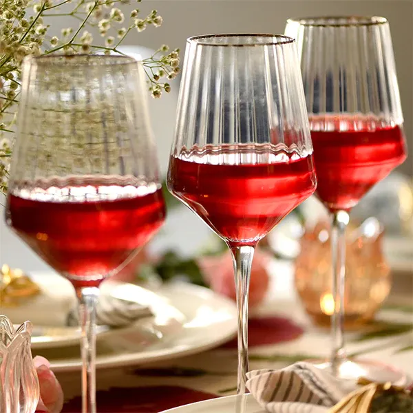 Premium_Crystal_Cut_Wine_Glasses_-_280_ml
