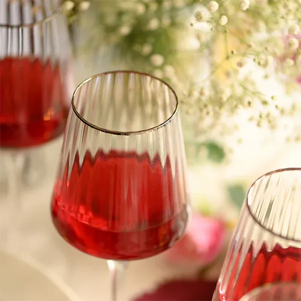 Premium_Crystal_Cut_Wine_Glasses_-_280_ml