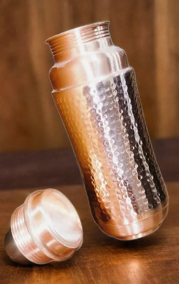 Aarogyam_Big_1800ml_Hammered_Finish_Joint-Less_Copper_Water_Bottle_Improves_Immunity,_Nervous_&_Digestive_System