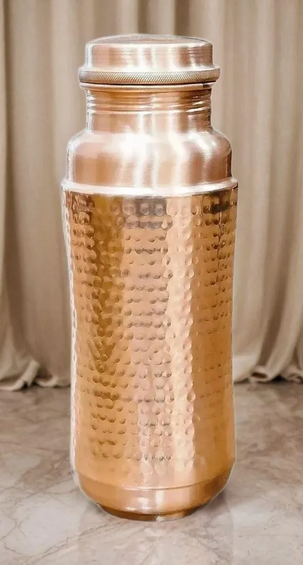 Aarogyam_Big_1800ml_Hammered_Finish_Joint-Less_Copper_Water_Bottle_Improves_Immunity,_Nervous_&_Digestive_System