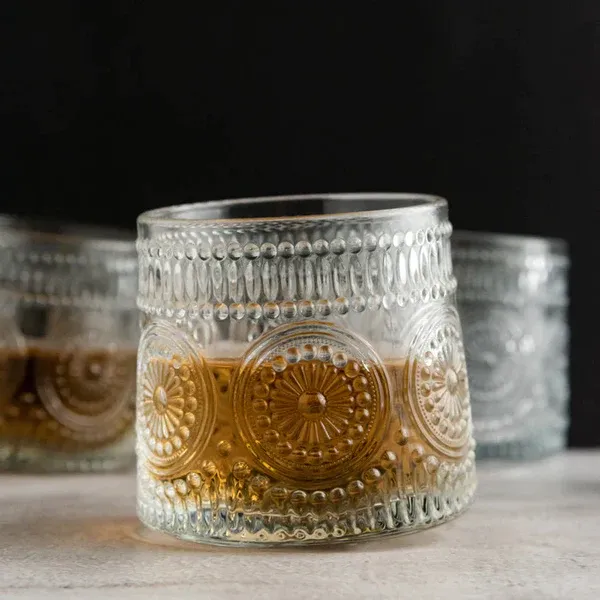 Vintage_Embossed_Whiskey_Glass_160_ml