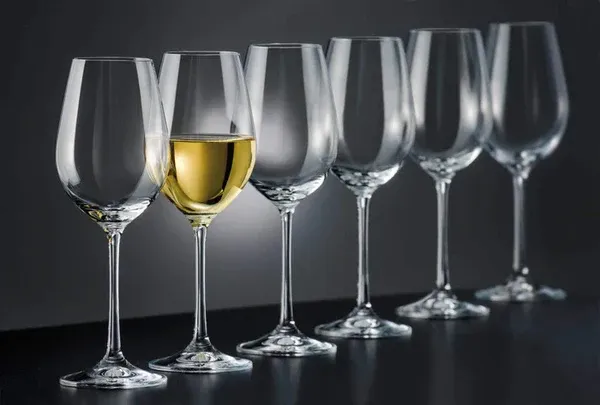 Sparkling_Crystal_Wine_Glasses_-_430ml