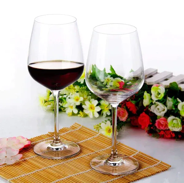 Sparkling_Crystal_Wine_Glasses_-_430ml