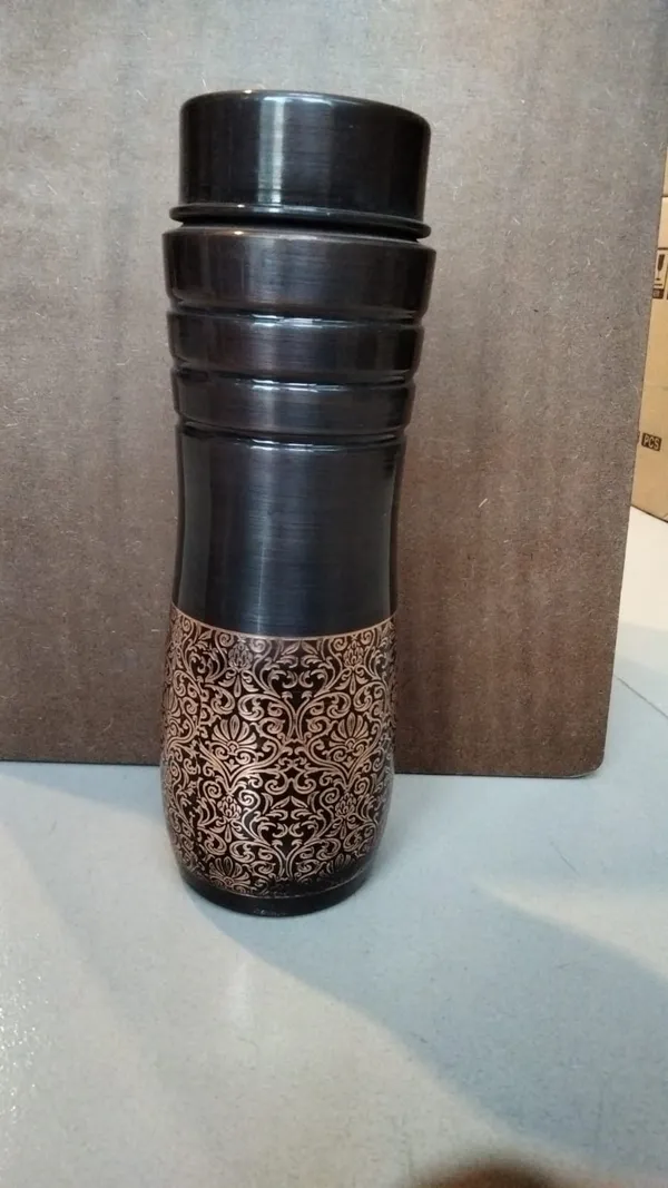 COPPER_BOTTLE_HAND_GRAVING_PRINT