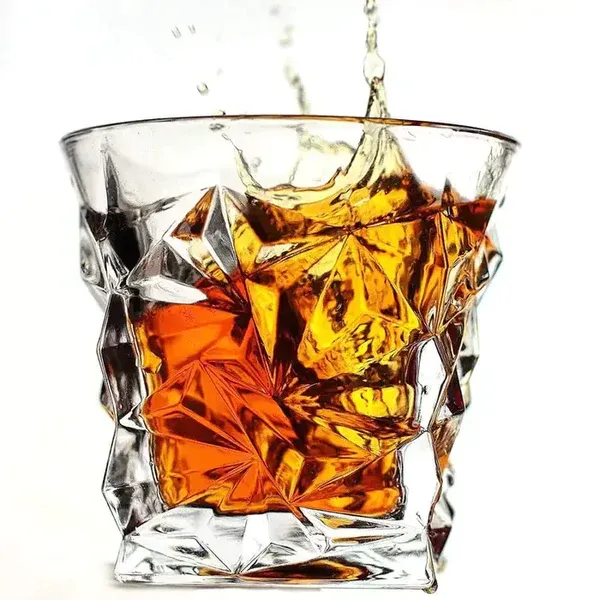 Crystal_Diamond_Whiskey_Glass_-_300ml
