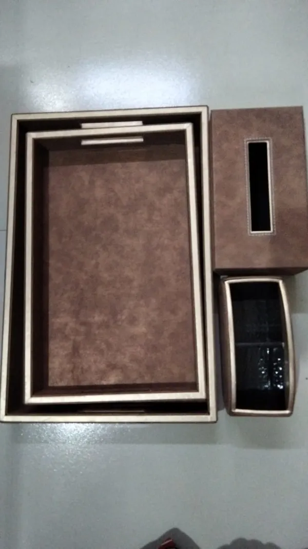 LEATHER_TRAY_SET_OF_4