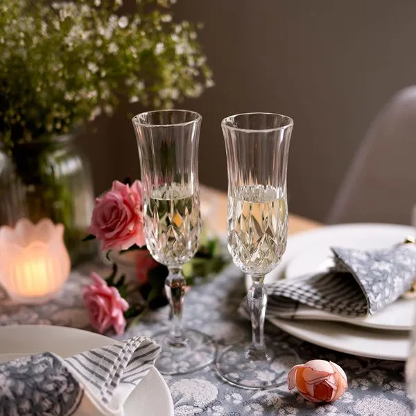 LONG_CHAMPAGNE_FLUTE_WINE_GLASS_-_155_ML