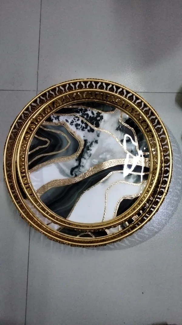 METAL_TRAY_WITH_MULTI_COLOUR