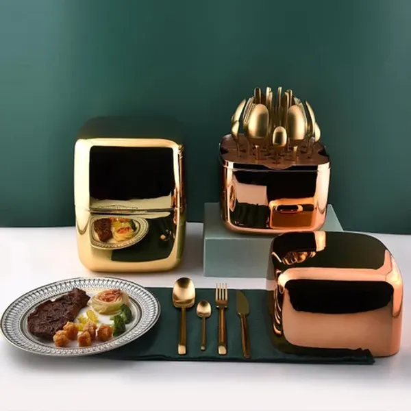 CUTLERY_SET