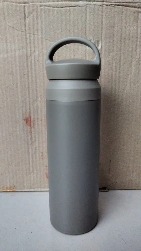 VACUUM__BOTTLE