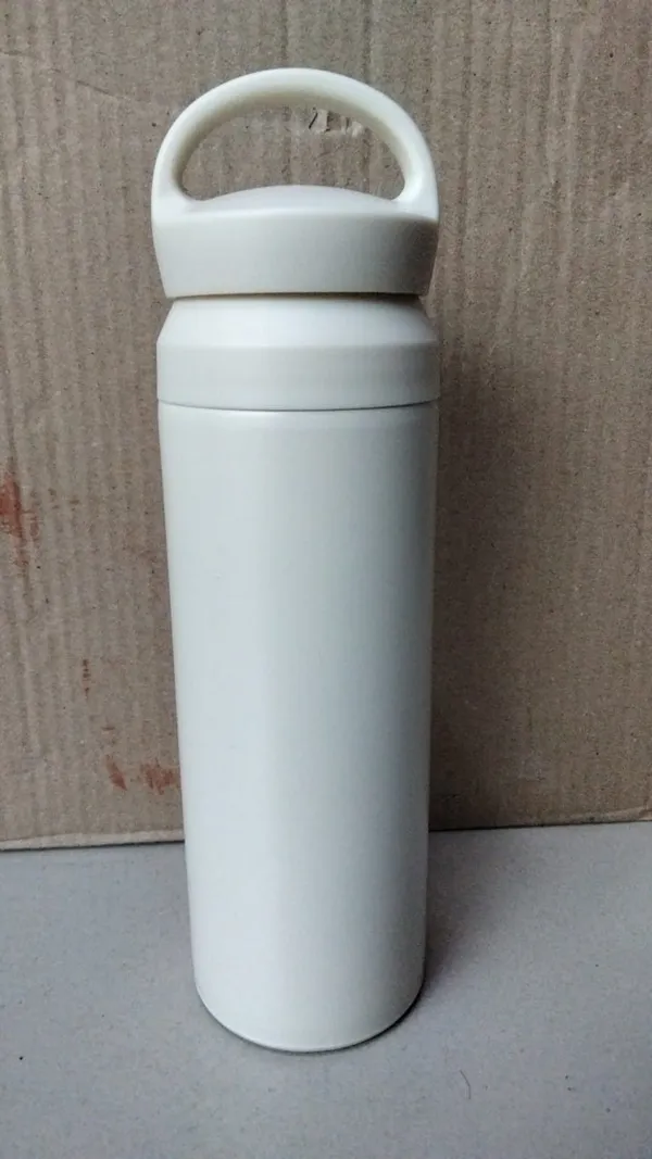 VACUUM__BOTTLE