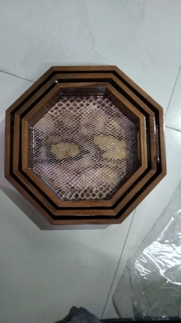 WOODEN_TRAY_SET_OF_3_HEXAGON