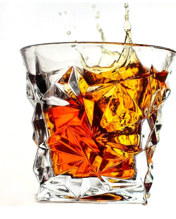 Whisky_Glasses_Glass_Tumbler_Scotch_Glasses_Drinking_Cups_280-300ml_Whisky_Tumbler_for_Cocktails_Bourbon_Tequila_Brandy_Vodka,_280ML
