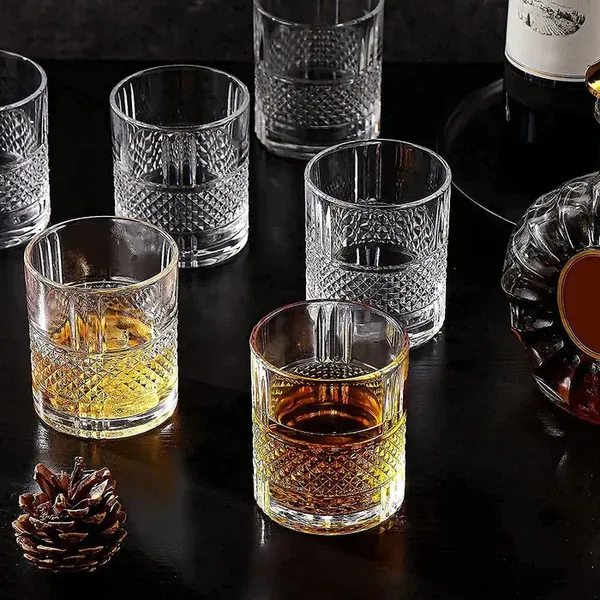 Diamond_Whiskey_Glass,_350_ml