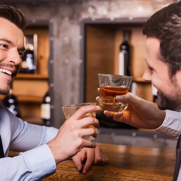 Italian_Classic_Whiskey_Glasses_,_350ml