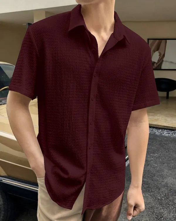 Maroon_Cotton_Blend_Self_Design_Half_Sleeve_Casual_Wear_Shirt