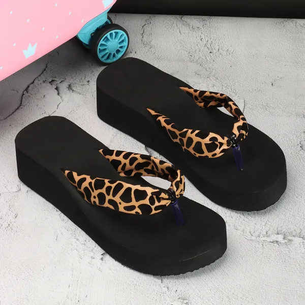 Doctor_Ortho_Stylish_Soft_Slippers_For_Women_(Beige_Strap)