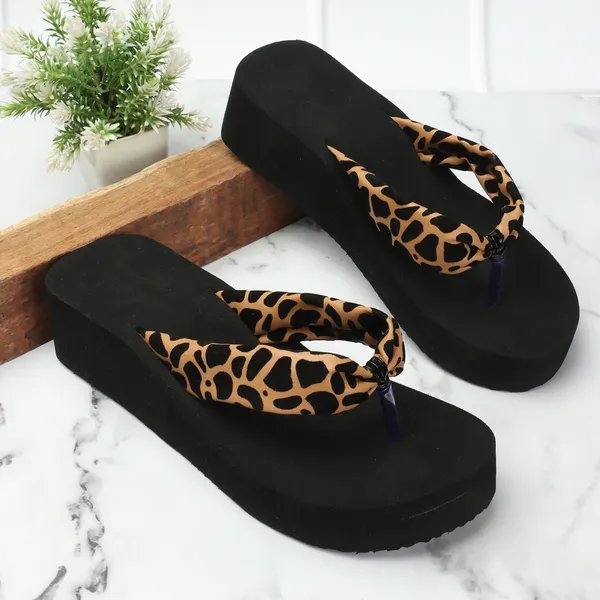 Doctor_Ortho_Stylish_Soft_Slippers_For_Women_(Beige_Strap)