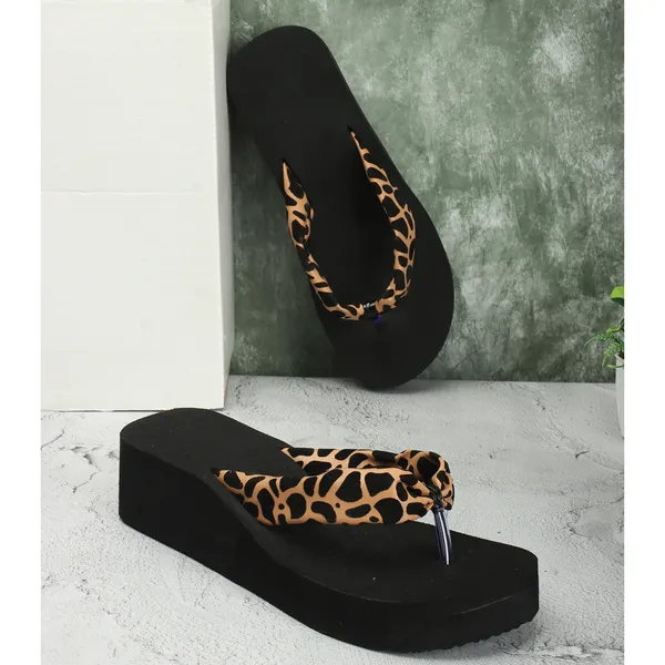 Doctor_Ortho_Stylish_Soft_Slippers_For_Women_(Beige_Strap)
