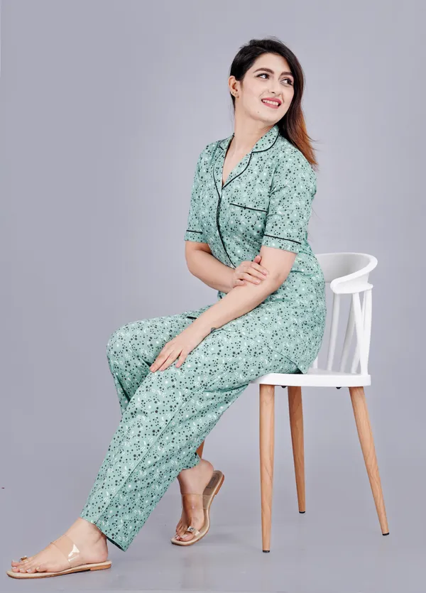 https://cdn-image.blitzshopdeck.in/ShopdeckCatalogue/tr:f-webp,w-600,fo-auto/64e09dcc03c6b50012d8218f/media/MintMarie-7_1693838298530_kqtz3q964rlblxz.jpg