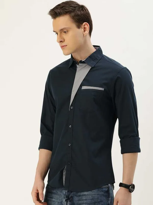 Blue_Pure_Cotton_Solid_Casual_Slim_fit_Shirt_for_Men