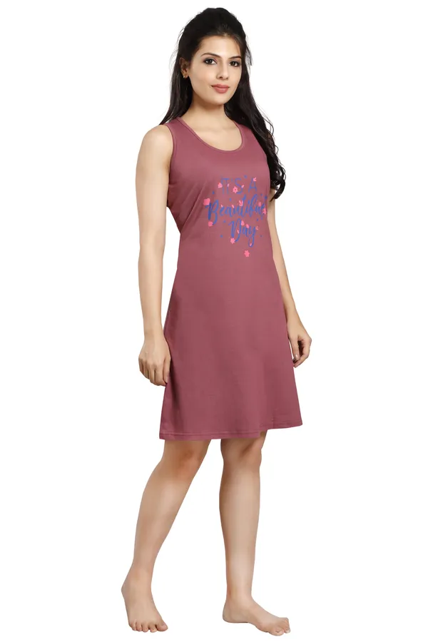 Maroon_Cotton_Blend_Printed_Knee_Length_Nighty_For_Women