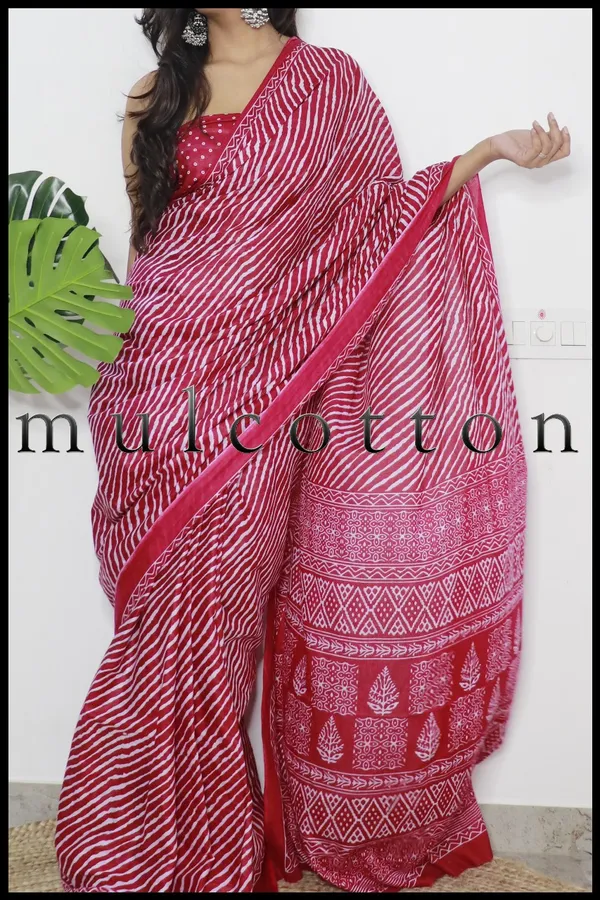 Red_Hand_Leriya_Print_Pure_mul_Cotton_Saree_With_Blouse_Piece_with_Unstiched_Blouse_Fabric