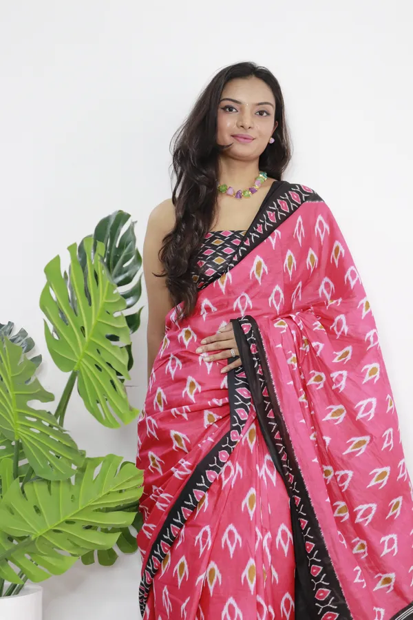 Pink_Hand_Block_Print_Pure_mul_Cotton_Saree_With_Blouse_Piece_with_Unstiched_Blouse_Fabric