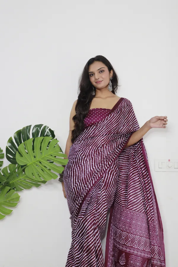Wine_Hand_Leriya_Print_Pure_mul_Cotton_Saree_With_Blouse_Piece_with_Unstiched_Blouse_Fabric