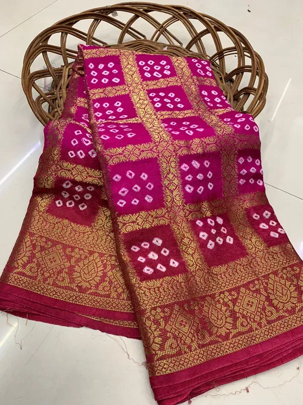 Dark_Pink_Pure_Gharchola_Bandhej_Silk_Saree_With_Blouse_Piece_with_Unstiched_Blouse_Fabric