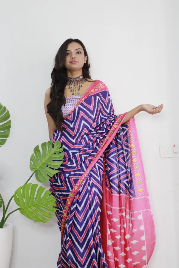 Multi_Colour_Ikkat_Print_Pure_mul_Cotton_Saree_With_Blouse_Piece_with_Unstiched_Blouse_Fabric