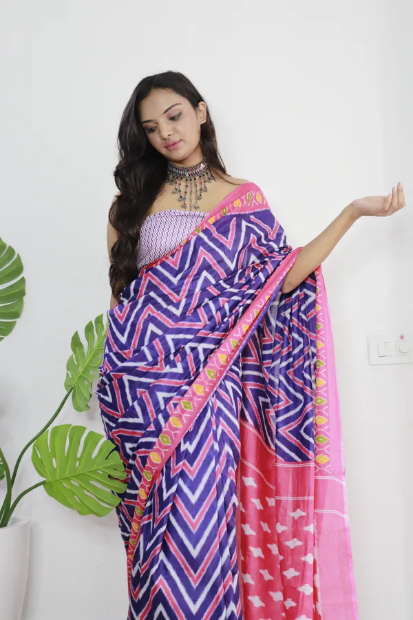 Multi_Colour_Ikkat_Print_Pure_mul_Cotton_Saree_With_Blouse_Piece_with_Unstiched_Blouse_Fabric